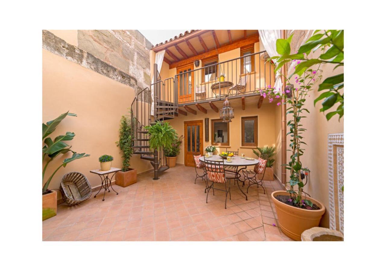 Boutique Hostal "Born53" Im Stadtkern Von Llucmajor, Mallorca Aparthotel Llucmajor  Esterno foto